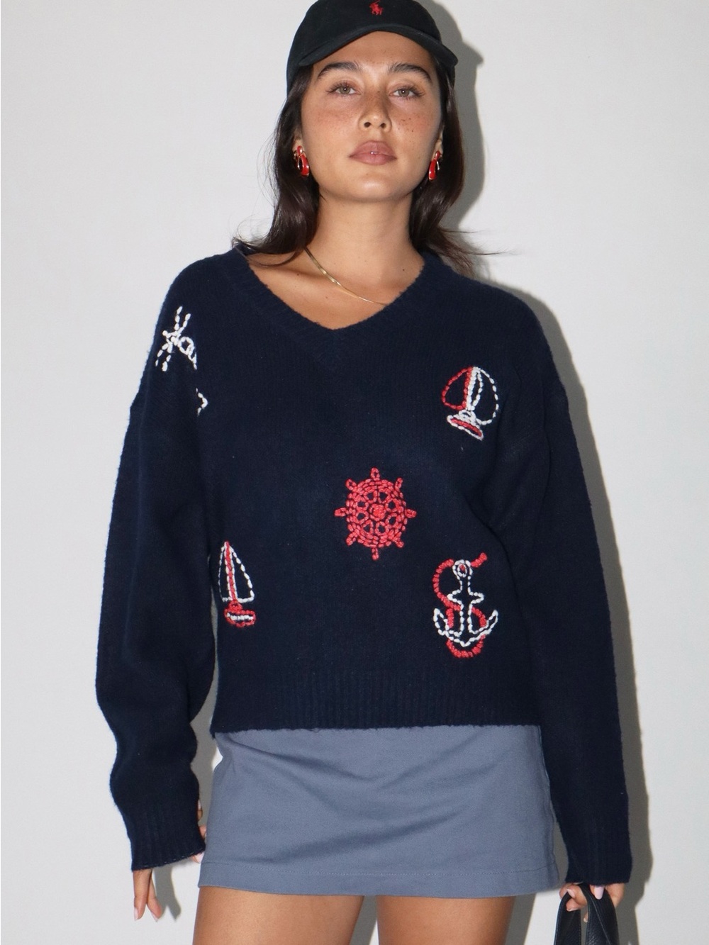 Bailey Rose Women's Nautical Embroidery Vneck Sweater S